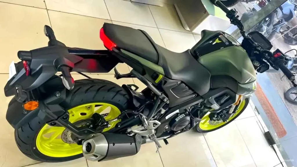 Yamaha mt 15 v2